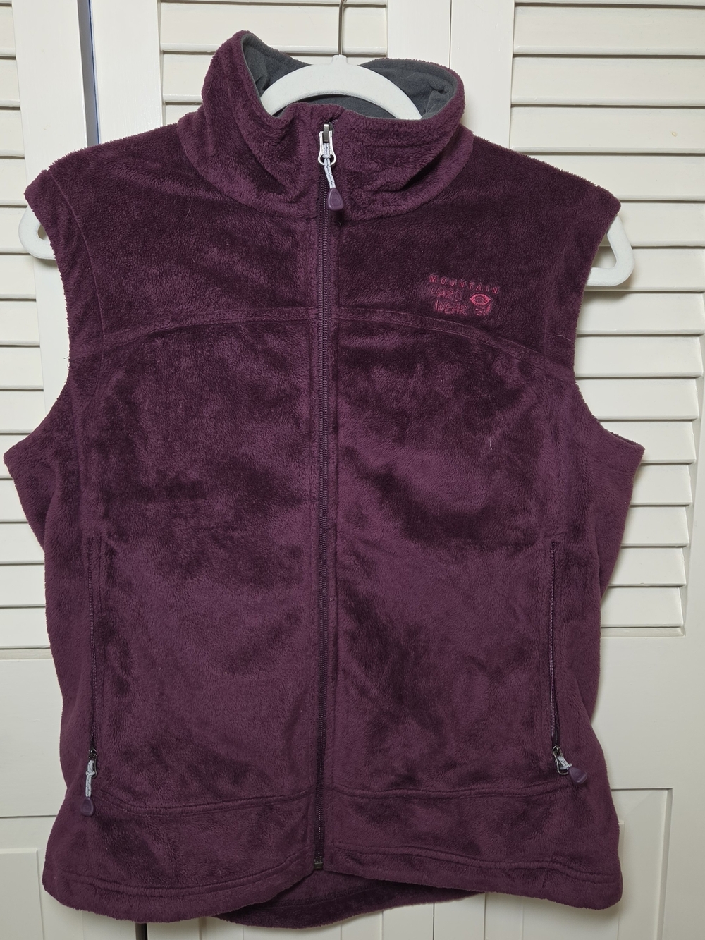 Mountain Hardwear Plum Full-Zip Fleece Vest